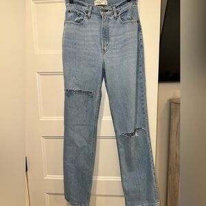 Abercrombie & Fitch Curve Love The 90s Straight Ultra High Rise NWOT